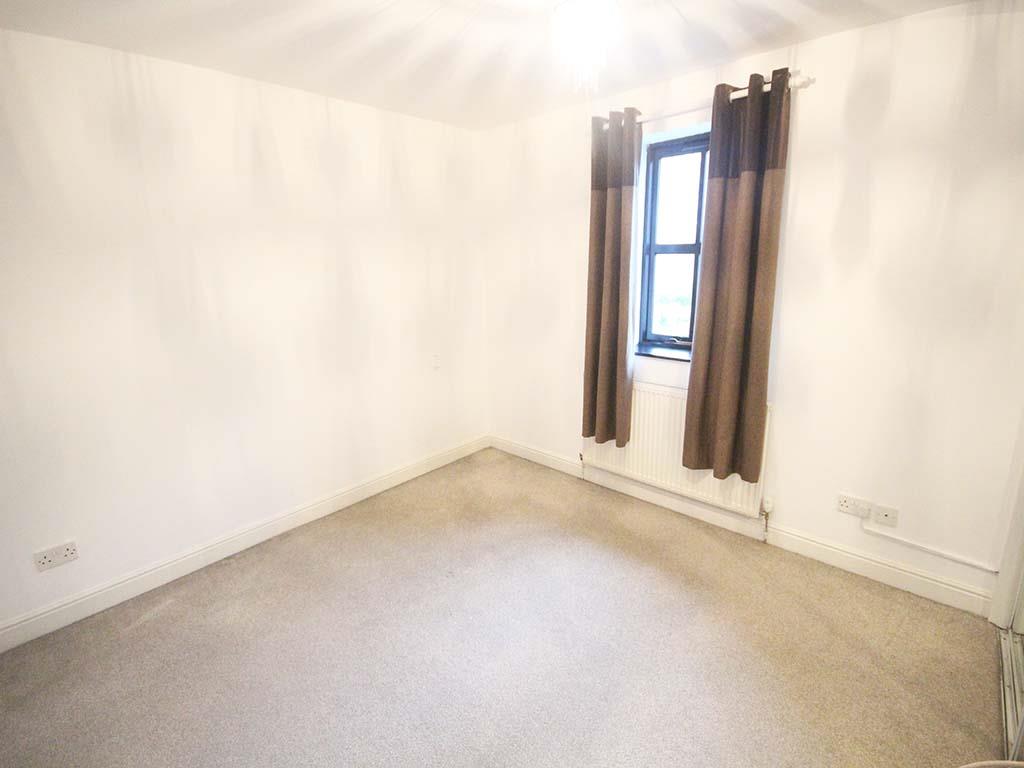 2 bedroom end terrace house For Sale in Colne - IMG_5829.jpg